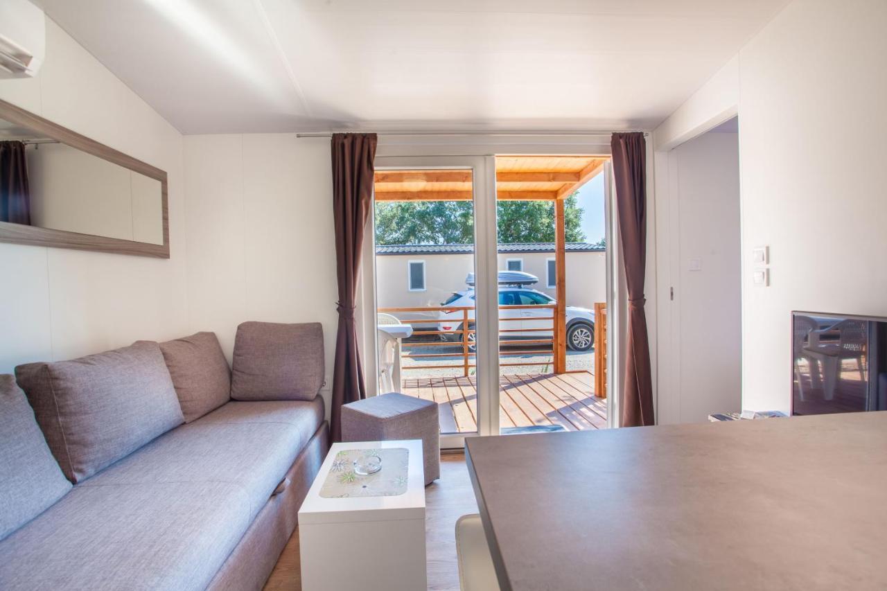 Mobile Homes Delta Marine At Campsite Rapoca نيغيزيني المظهر الخارجي الصورة